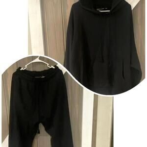 HellStar Men’s Oversized Blank Hoodie and Pants Set - Medium